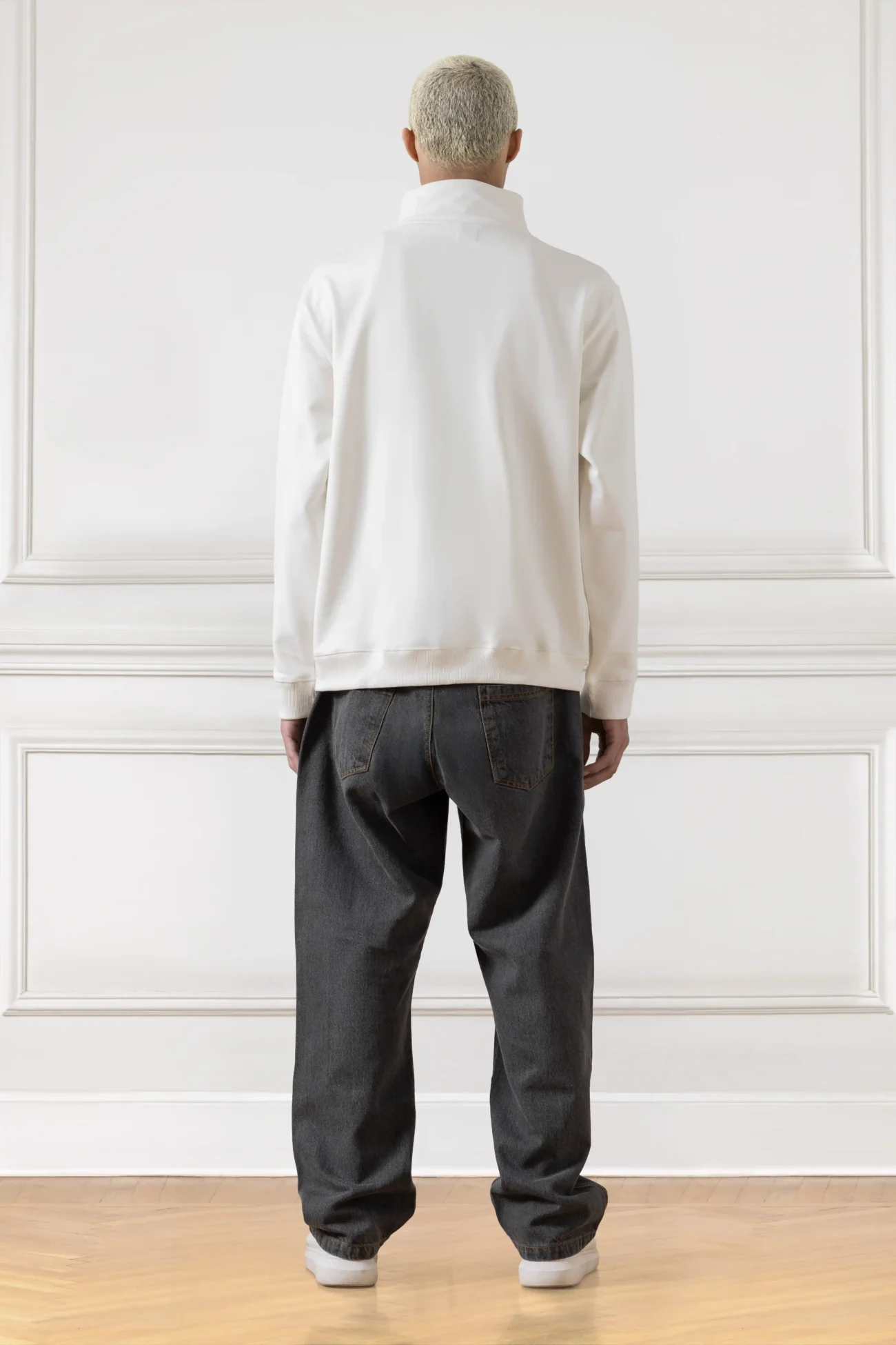 Core Quarter-Zip Up (WHITE) - Image 4