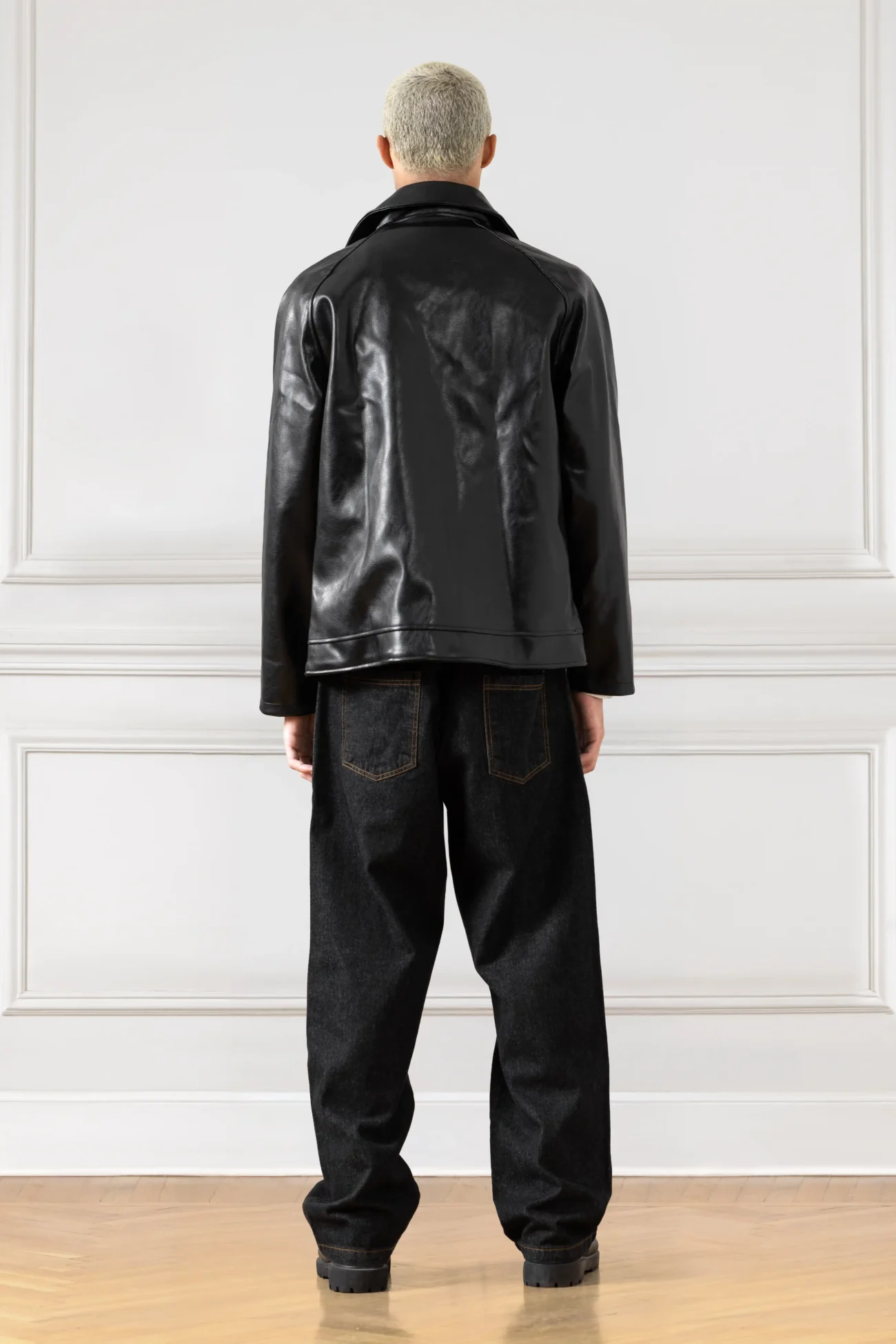 Essential Leather Jacket (BLACK) - Image 3
